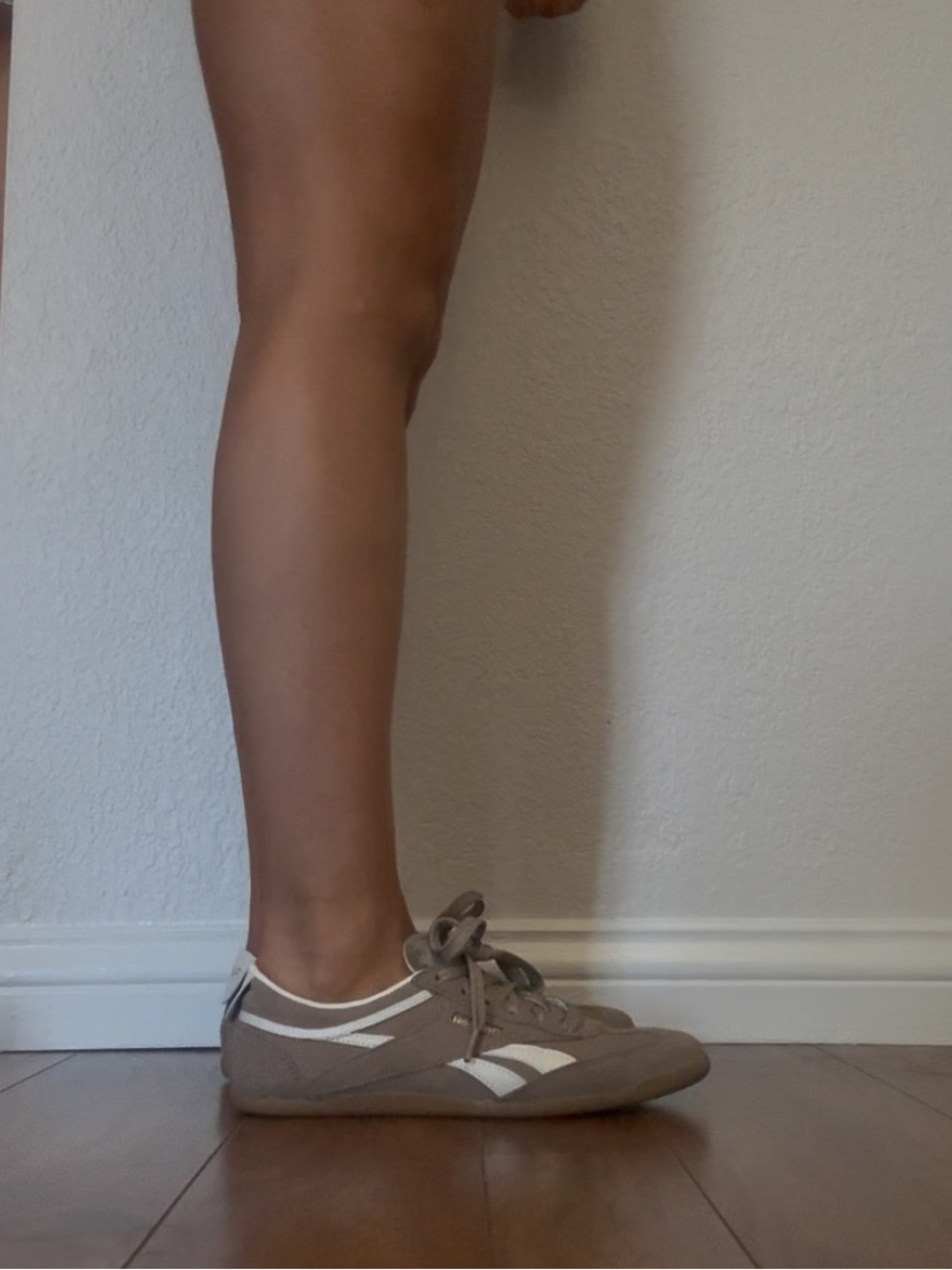 EUC Reebok Brown and White Sneakers
